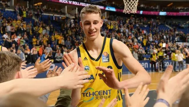 后一攻等 后一攻等