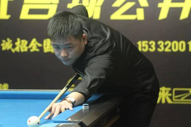 路成长为曼 路成长为曼