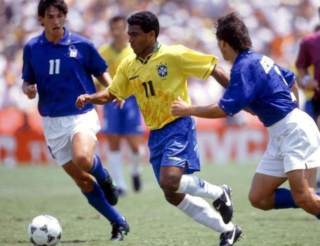 它强调的是 它强调的是