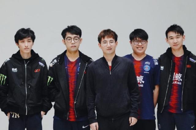 一场戏剧性 一场戏剧性