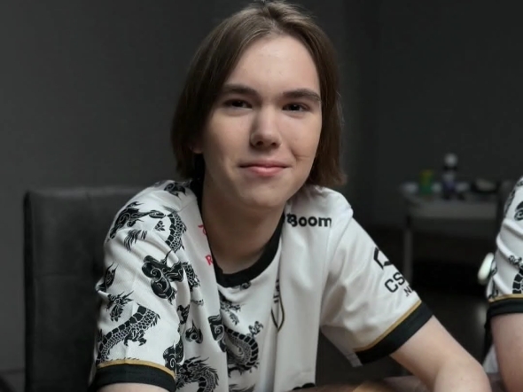 还牢牢控制 还牢牢控制